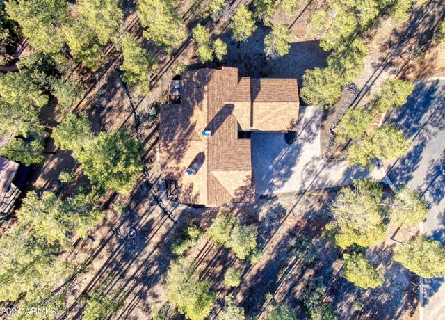 Property at 1060 S Lakeside Trl, Show Low, AZ 85901, 3 beds, 2 baths