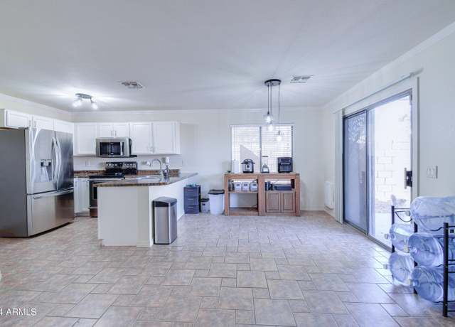 Property at 10856 E Arcadia Ave, Mesa, AZ 85208, 3 beds, 2.5 baths