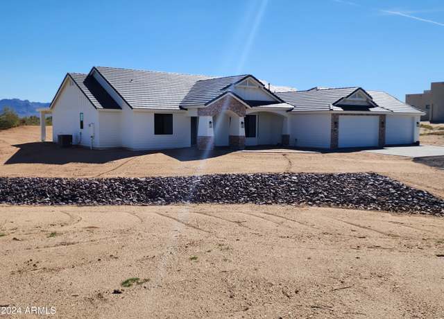 Property at 1635 W Arrowhead Ln, Queen Creek, AZ 85142, 4 beds, 3 baths