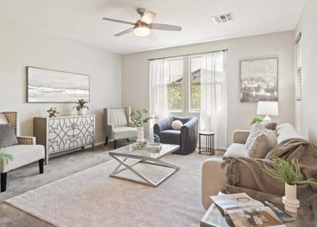 Property at 1693 E Dogwood Ln, Gilbert, AZ 85295, 4 beds, 3.5 baths