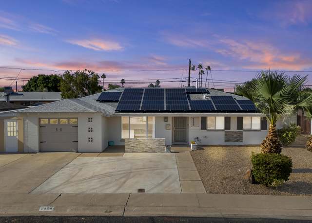 Property at 2608 W Columbine Dr, Phoenix, AZ 85029, 3 beds, 2 baths