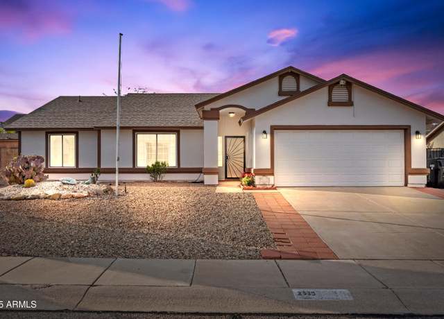 Property at 2539 Golden Eagle Dr, Sierra Vista, AZ 85650, 3 beds, 2 baths