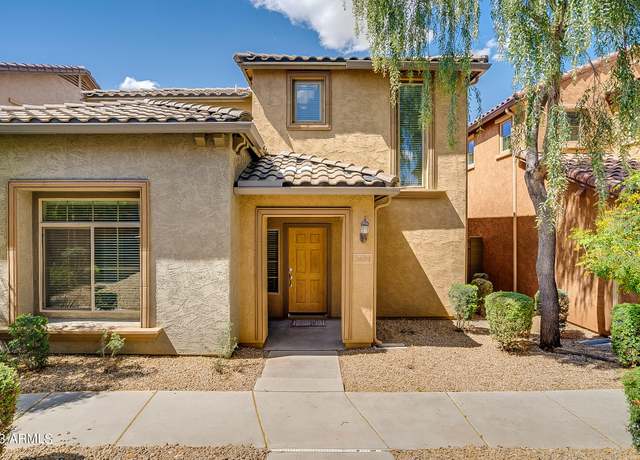 Property at 3651 E Zachary Dr, Phoenix, AZ 85050, 3 beds, 2.5 baths