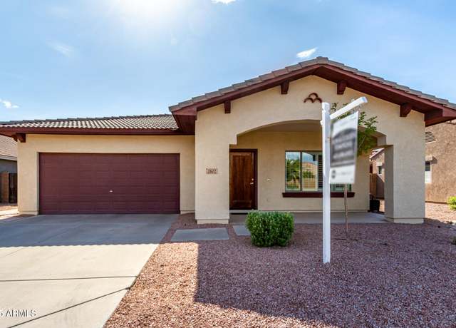 Property at 2602 S Nielson St, Gilbert, AZ 85295, 3 beds, 2 baths