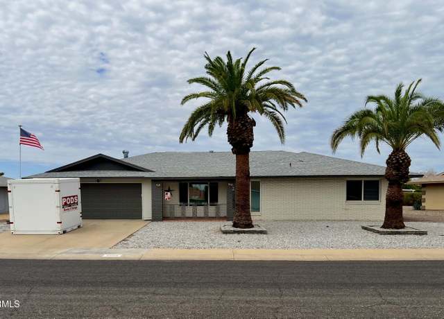 Property at 9315 W Spanish Moss Ln, Sun City, AZ 85373, 2 beds, 2 baths