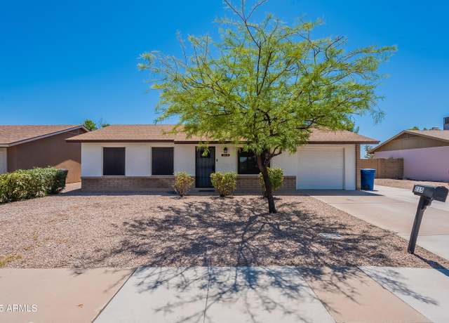 Property at 215 S 132nd St, Chandler, AZ 85225, 2 beds, 2 baths