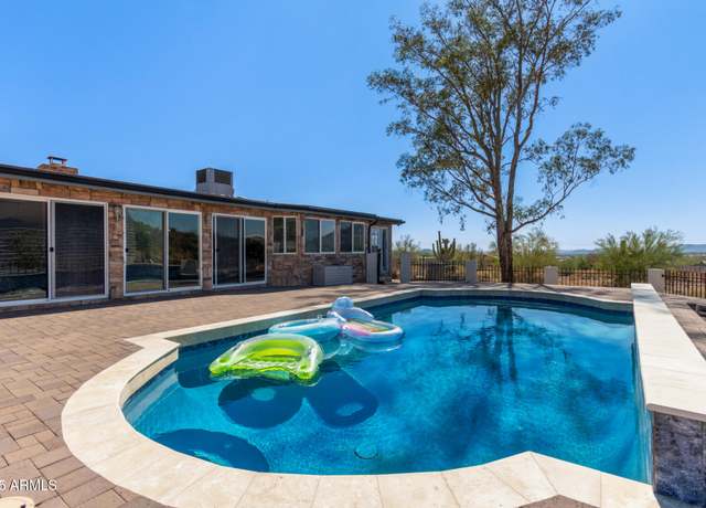 Property at 1024 E Saddle Mountain Rd, Phoenix, AZ 85086, 4 beds, 3 baths
