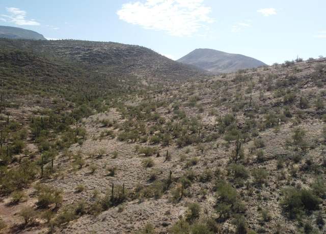 Property at 44754 N 24th St, New River, AZ 85087, 3 beds, 2 baths