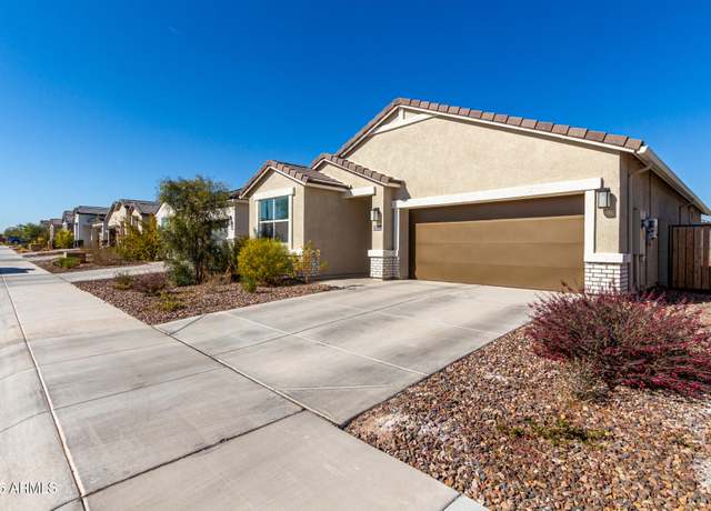 Property at 8222 W Clemente Way, Florence, AZ 85132, 3 beds, 2 baths