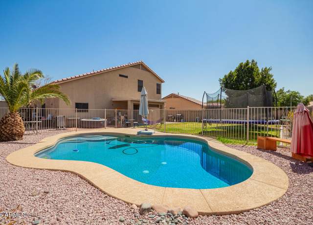 Property at 9646 N 94th Ave, Peoria, AZ 85345, 4 beds, 2.5 baths