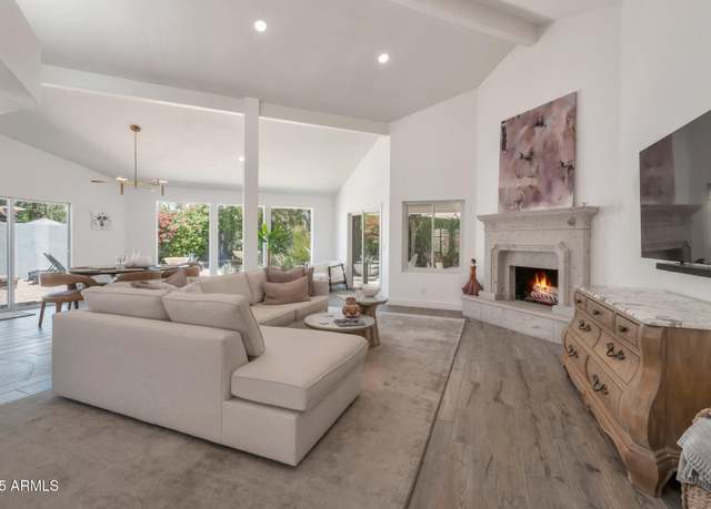Property at 8719 E San Marino Dr, Scottsdale, AZ 85258, 2 beds, 2 baths
