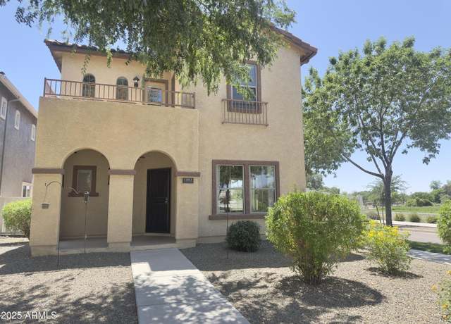 Property at 1492 S Pike Ln, Gilbert, AZ 85296, 4 beds, 2.5 baths