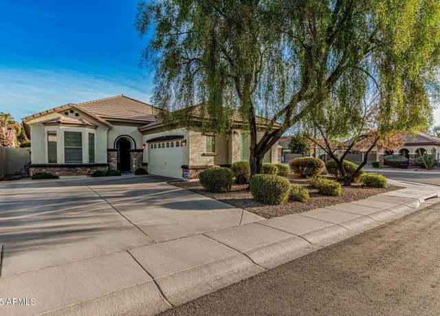 Property at 3080 E Palmdale Ln, Gilbert, AZ 85298, 3 beds, 2 baths