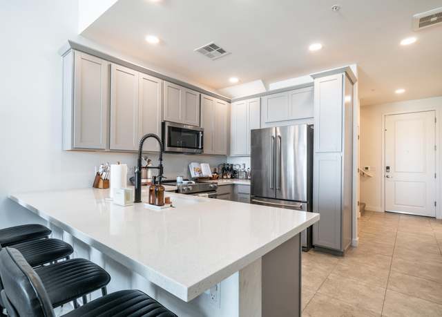 Property at 2511 W Queen Creek Rd #479, Chandler, AZ 85248, 1 bed, 2.5 baths