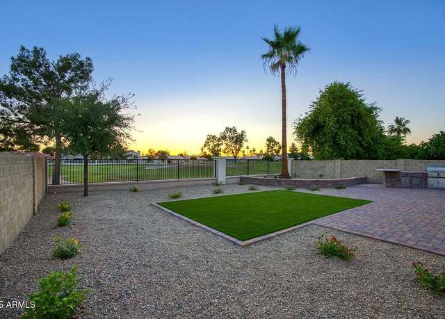 Property at 19906 N 76th Ave, Glendale, AZ 85308, 3 beds, 2 baths