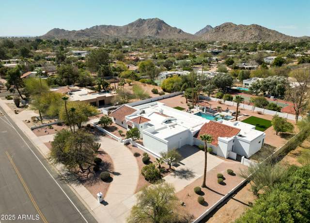 Property at 9900 N 52nd St, Paradise Valley, AZ 85253, 5 beds, 4.5 baths