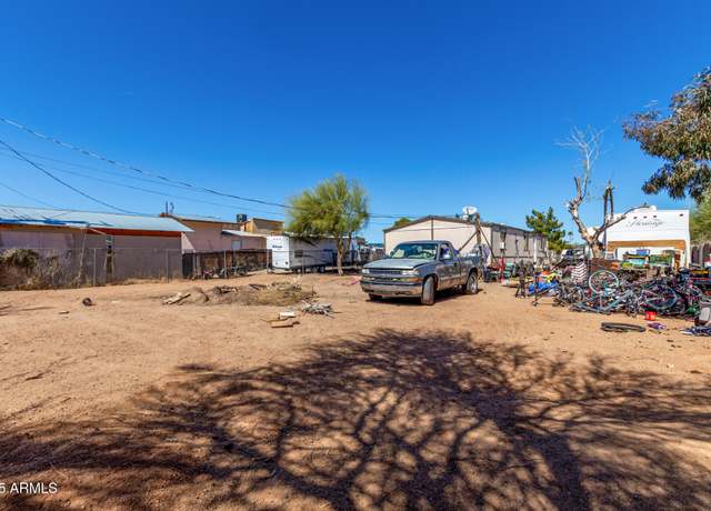 Property at 10121 E Boise St, Mesa, AZ 85207, 3 beds, 2 baths