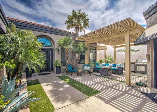 Property at 25405 S Cloverland Dr, Sun Lakes, AZ 85248, 3 beds, 3.5 baths