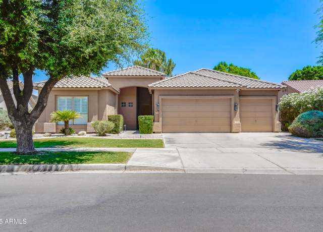 Property at 1470 W Bartlett Way, Chandler, AZ 85248, 4 beds, 2 baths