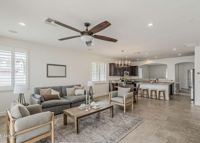 Property at 4067 S White Dr, Chandler, AZ 85249, 4 beds, 2 baths