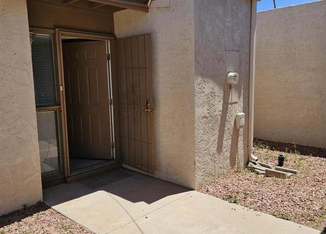 Property at 189 Laguna Dr E, Litchfield Park, AZ 85340, 2 beds, 2 baths