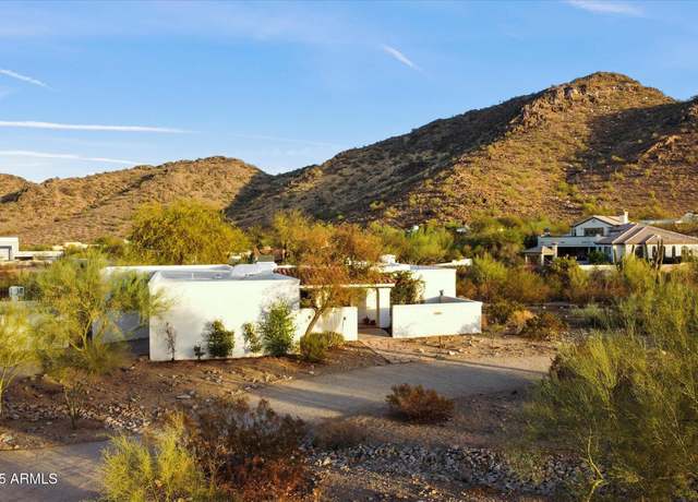 Property at 9249 N 40th St, Phoenix, AZ 85028, 5 beds, 3 baths