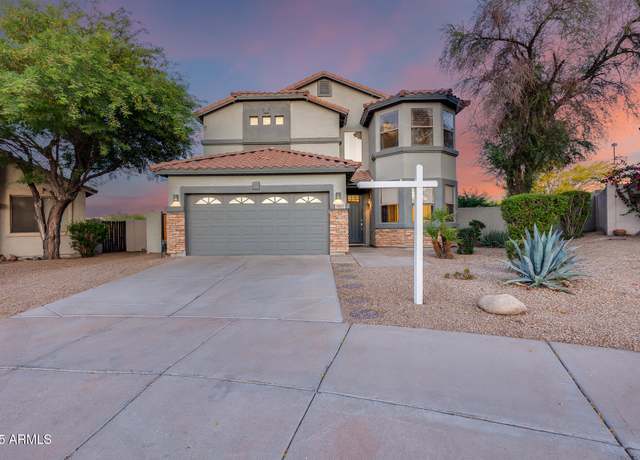 Property at 18103 W Canyon Ln, Goodyear, AZ 85338, 4 beds, 3 baths