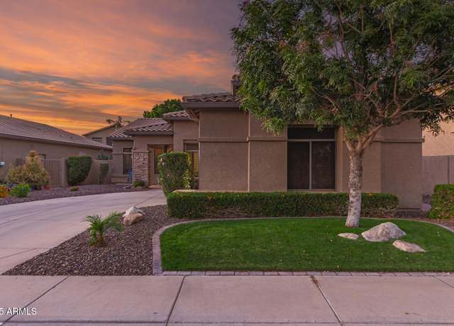 Property at 712 W Jade Dr, Chandler, AZ 85248, 3 beds, 2 baths
