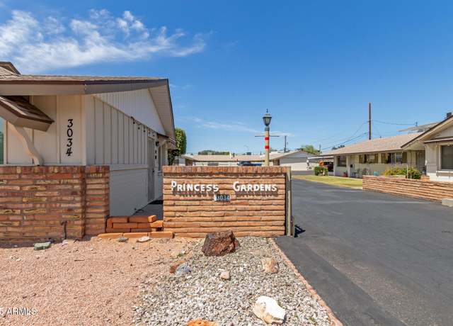 Property at 3034 N 40th St #4, Phoenix, AZ 85018, 2 beds, 2 baths