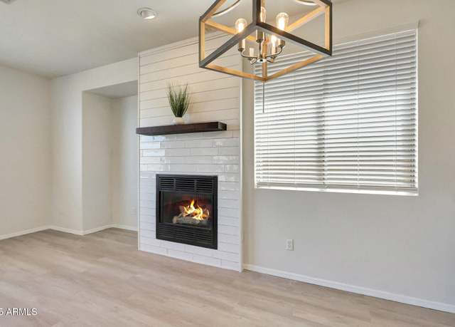 Property at 18371 W Capistrano Ave, Goodyear, AZ 85338, 4 beds, 2 baths