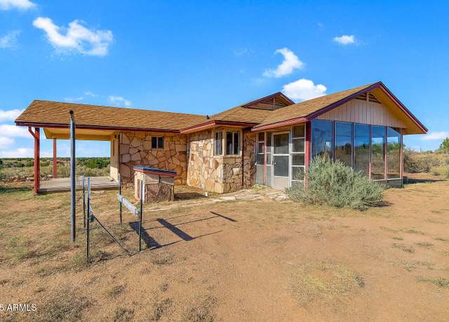 Property at 2782 N Old Woodruff Rd, Snowflake, AZ 85937, 3 beds, 2 baths