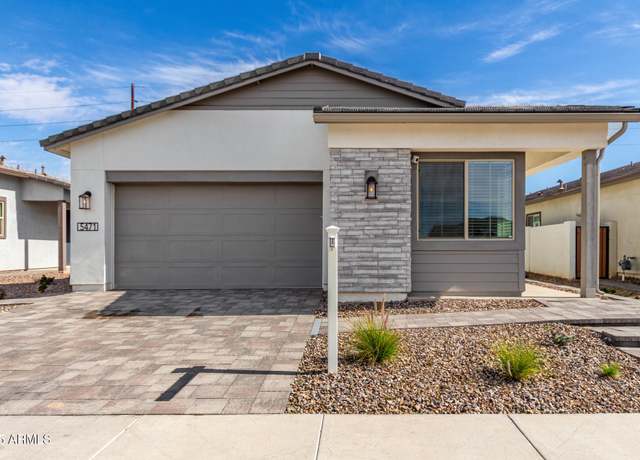 Property at 5471 S Red Rock St, Gilbert, AZ 85298, 3 beds, 2.5 baths