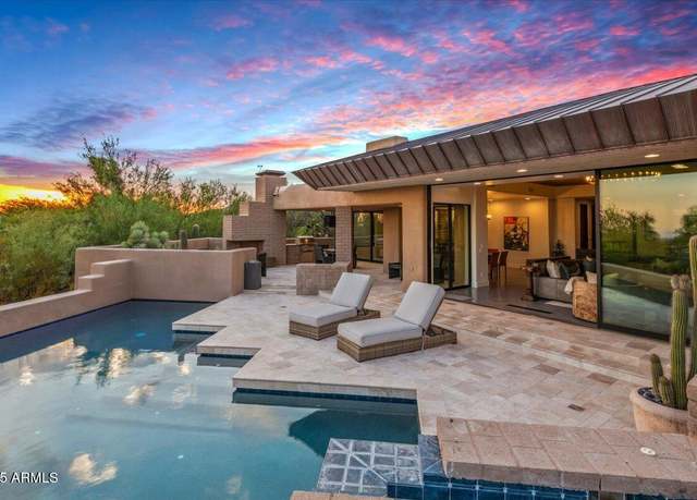 Property at 10791 E Graythorn Dr, Scottsdale, AZ 85262, 4 beds, 4.5 baths