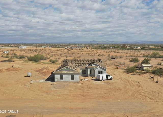 Property at 22216 W Skinner Rd, Wittmann, AZ 85361, 3 beds, 2 baths