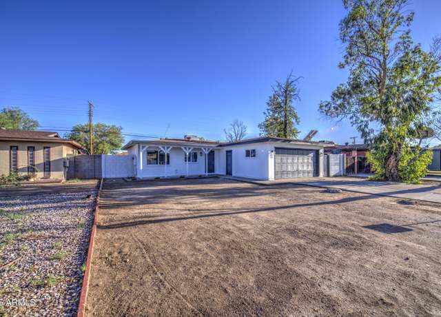 Property at 2833 W Marlette Ave, Phoenix, AZ 85017, 3 beds, 2 baths