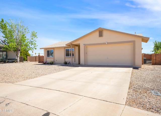 Property at 1880 Periwinkle Way, Sierra Vista, AZ 85635, 3 beds, 2 baths