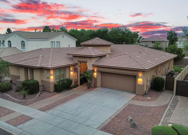Property at 4756 E Ironhorse Rd, Gilbert, AZ 85297, 5 beds, 3.5 baths