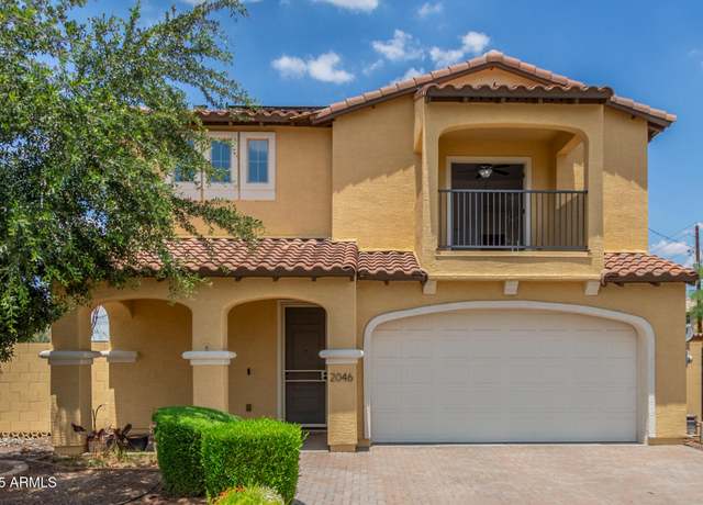 Property at 2046 E Paradise Ln, Phoenix, AZ 85022, 3 beds, 2.5 baths