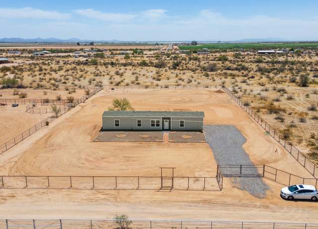 Property at 1543 N Ruby Rd, Maricopa, AZ 85139, 3 beds, 2 baths
