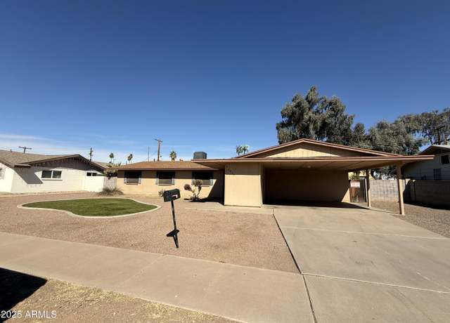 Property at 3434 W Augusta Ave, Phoenix, AZ 85051, 4 beds, 2 baths
