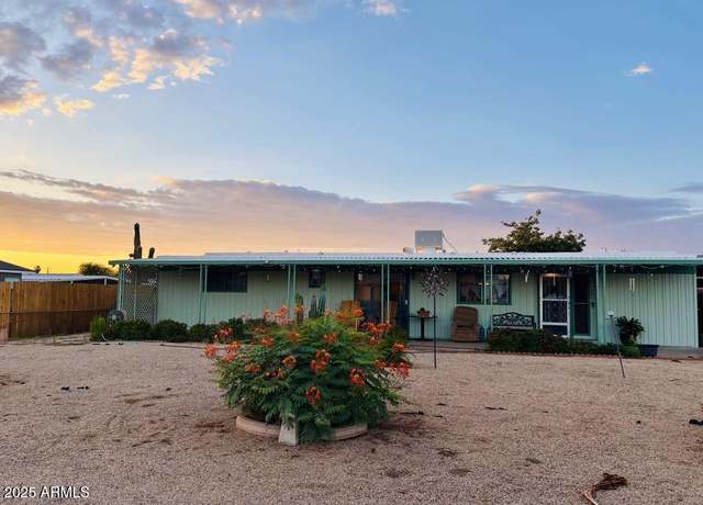 Property at 6634 W Mary Jane Ln Ln, Glendale, AZ 85306, 2 beds, 1.75 baths