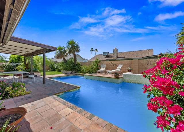 Property at 7526 W Cheryl Dr, Peoria, AZ 85345, 3 beds, 2 baths