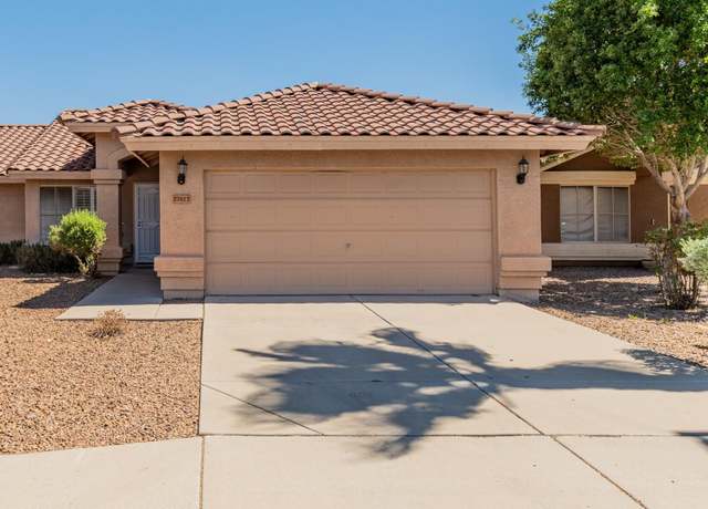 Property at 17613 N Kimberly Way, Surprise, AZ 85374, 3 beds, 2 baths