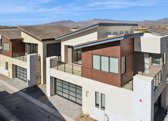 Property at 1 Easy St #5, Carefree, AZ 85377, 3 beds, 3.5 baths