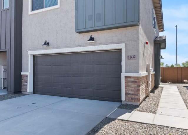 Property at 7437 S 75th Dr, Laveen, AZ 85339, 2 beds, 2.5 baths