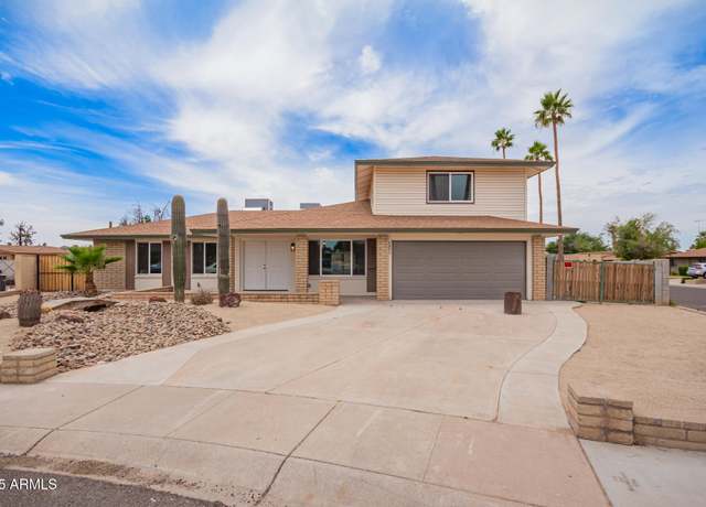 Property at 9803 N 40th Dr, Phoenix, AZ 85051, 5 beds, 3 baths