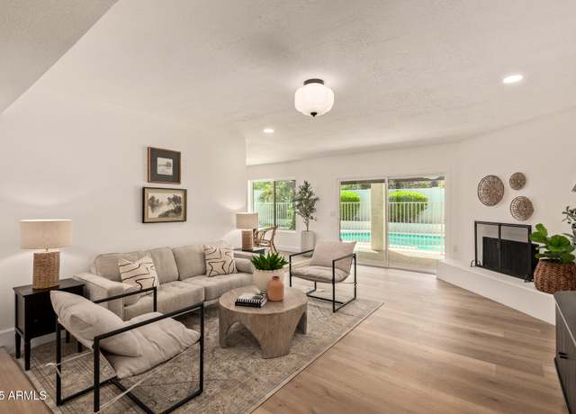 Property at 5552 N 77th Pl, Scottsdale, AZ 85250, 2 beds, 2 baths