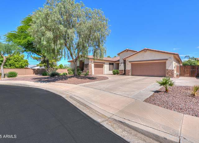 Property at 2514 E Grand Canyon Dr, Chandler, AZ 85249, 3 beds, 2 baths