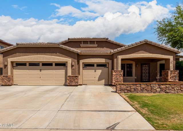Property at 2948 N Prescidio Ave, Casa Grande, AZ 85122, 4 beds, 2.5 baths