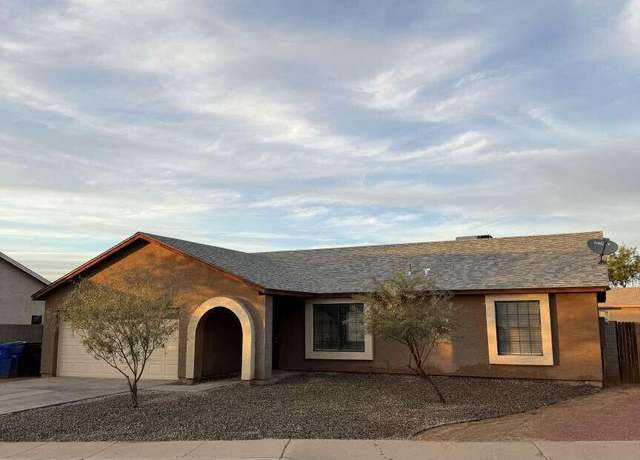 Property at 304 E Madison St, Avondale, AZ 85323, 2 beds, 2 baths